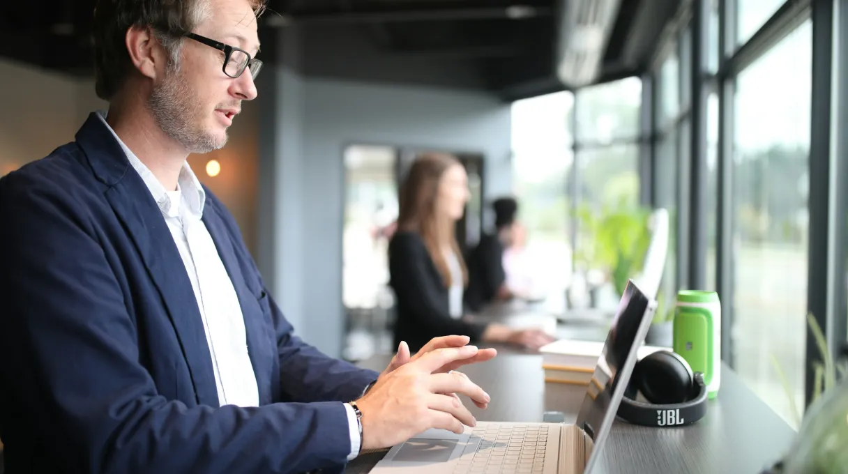 Top 10 Reasons to Start a Business Today