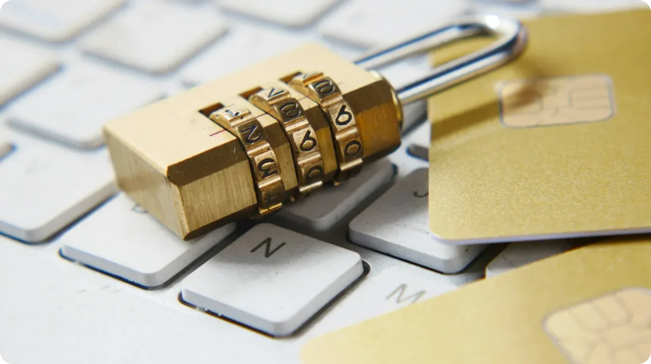 Combination Lock Keyboard Credit Cards