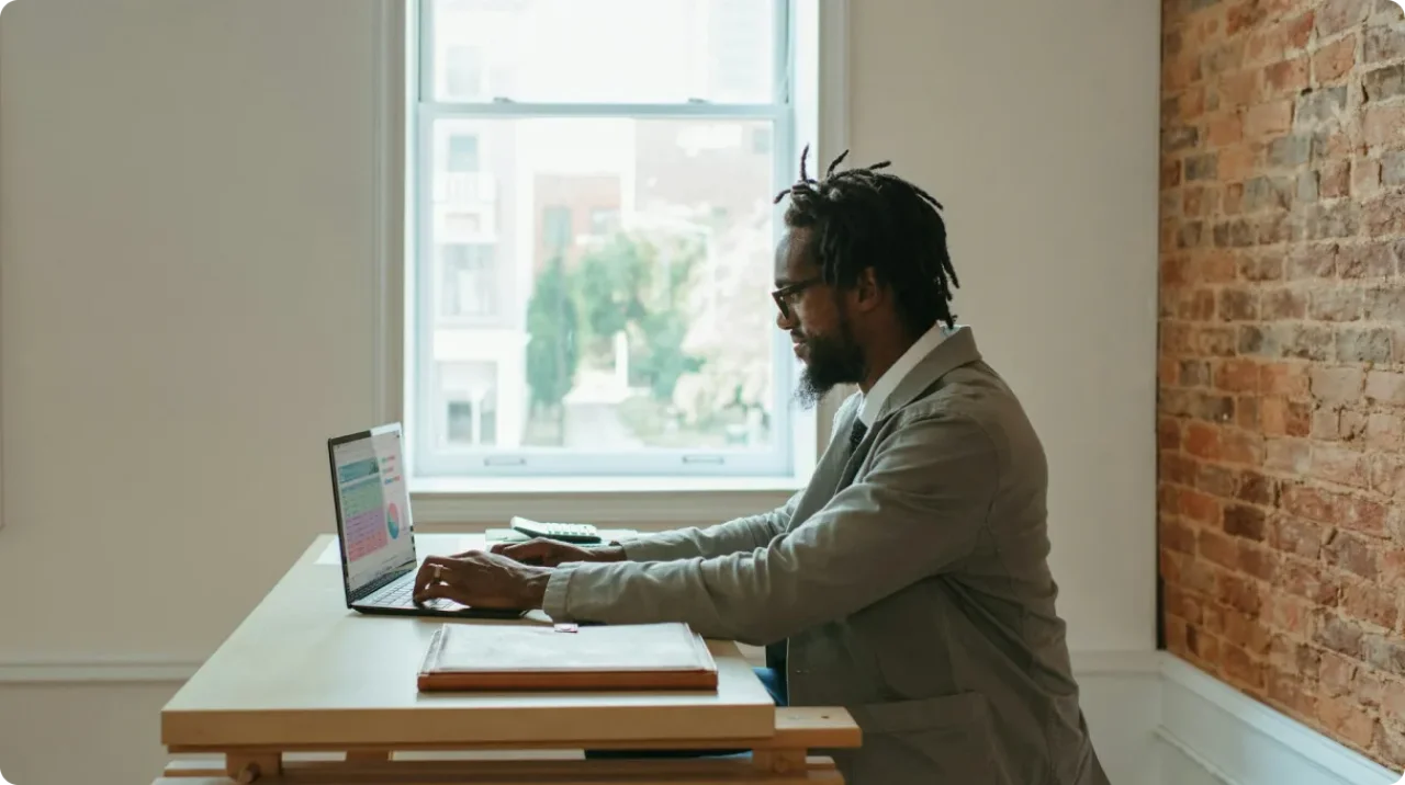 Solopreneur Business Ideas Hero
